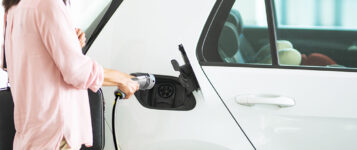 financial assistance charging station quebec