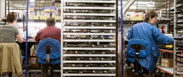 Assembleurs FLO bornes de recharges